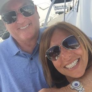 Meet your Posher, Elise